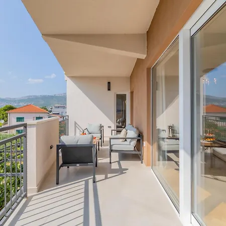 Luxury Ana Apartament Podstrana